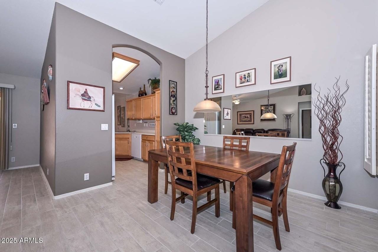 19405 N 83rd Dr - Photo 7 of 31