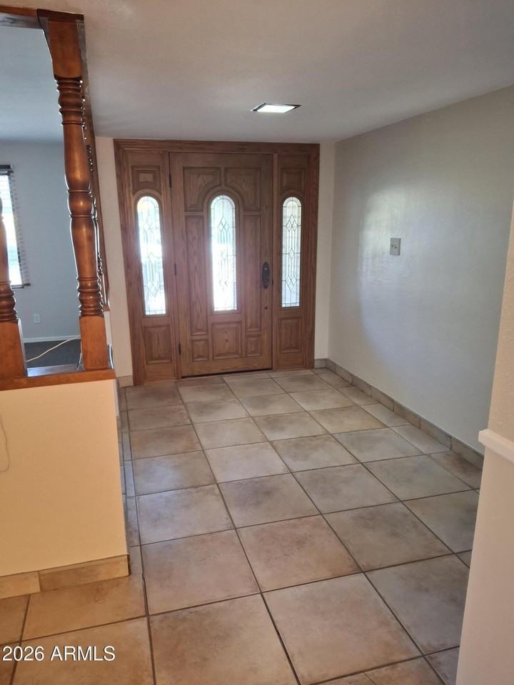 2366 S Patterson - Photo 2 of 13