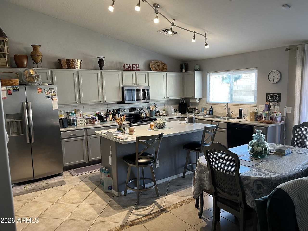 9260 W Caron Cir - Photo 5 of 13