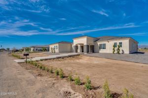 featured image of 22926 W La Mirada Dr