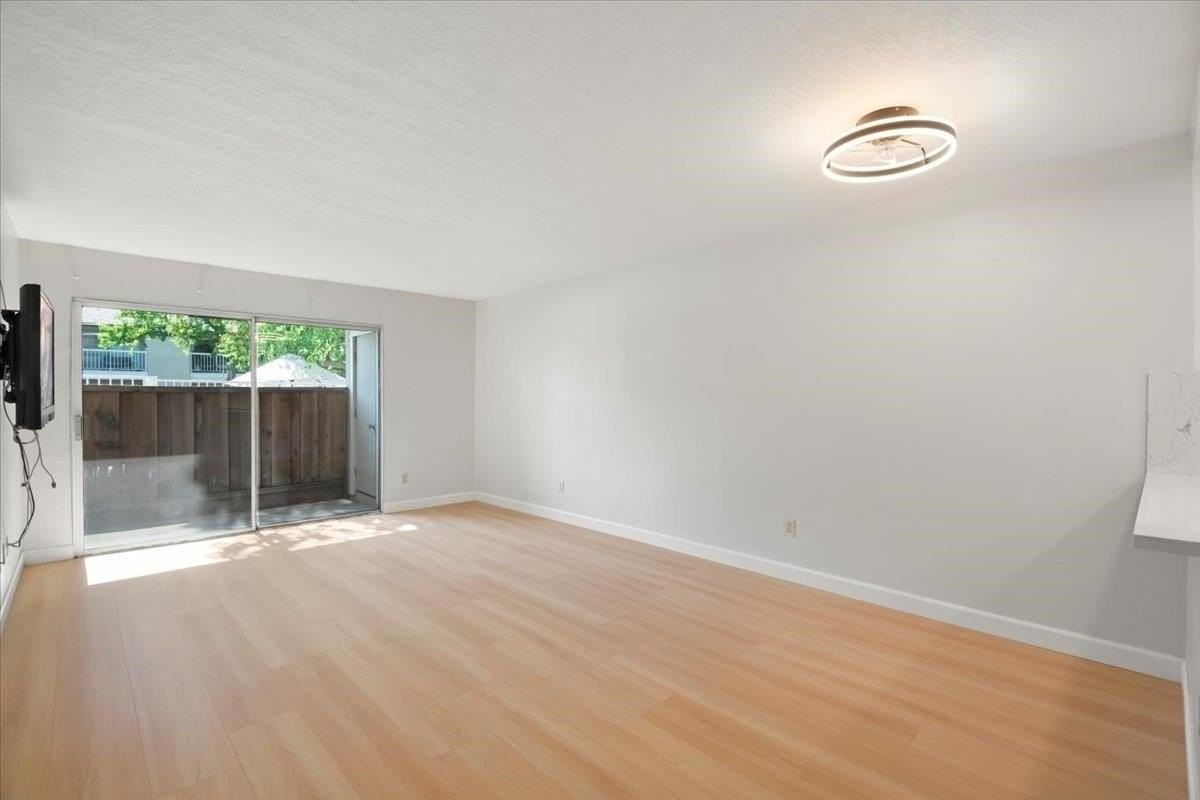 1446 Chateau Cmn Apt 104 #104 - Photo 4 of 20