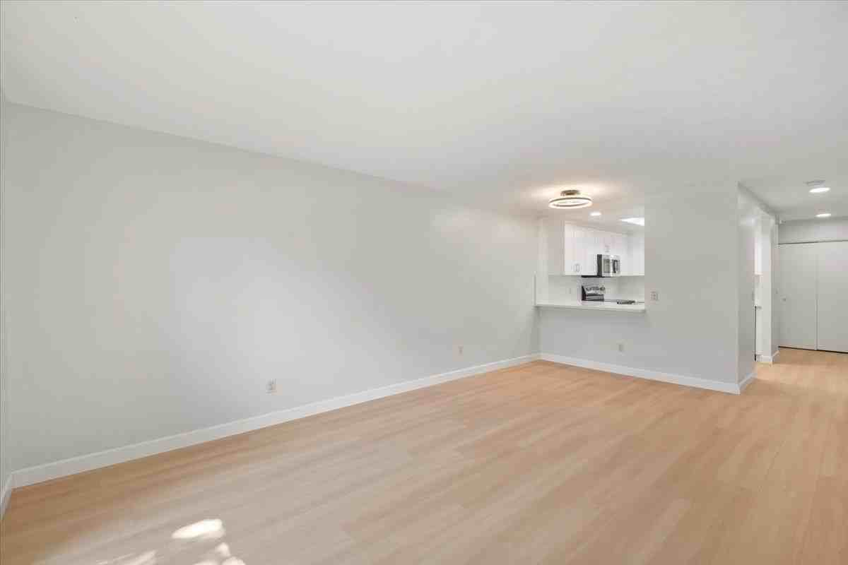 1446 Chateau Cmn Apt 104 #104 - Photo 5 of 20