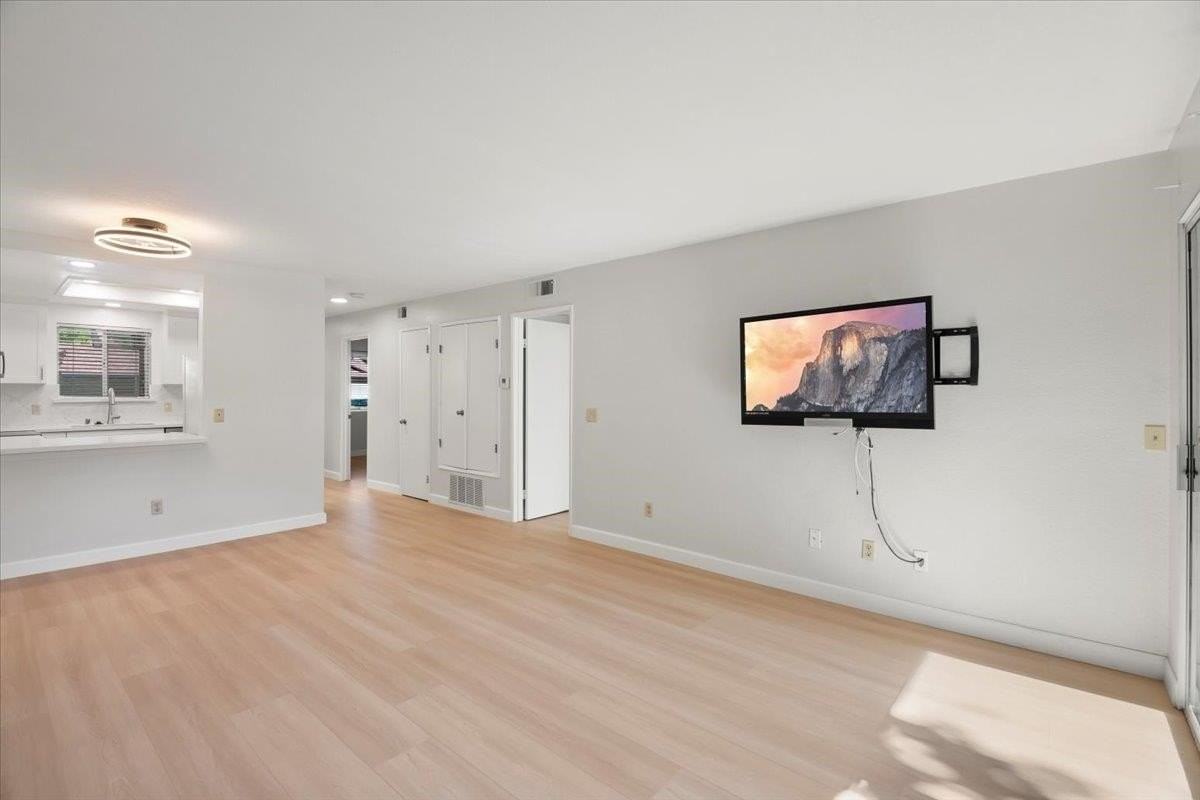 1446 Chateau Cmn Apt 104 #104 - Photo 6 of 20