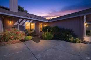 663 Spring Ln - Photo 1 of 1