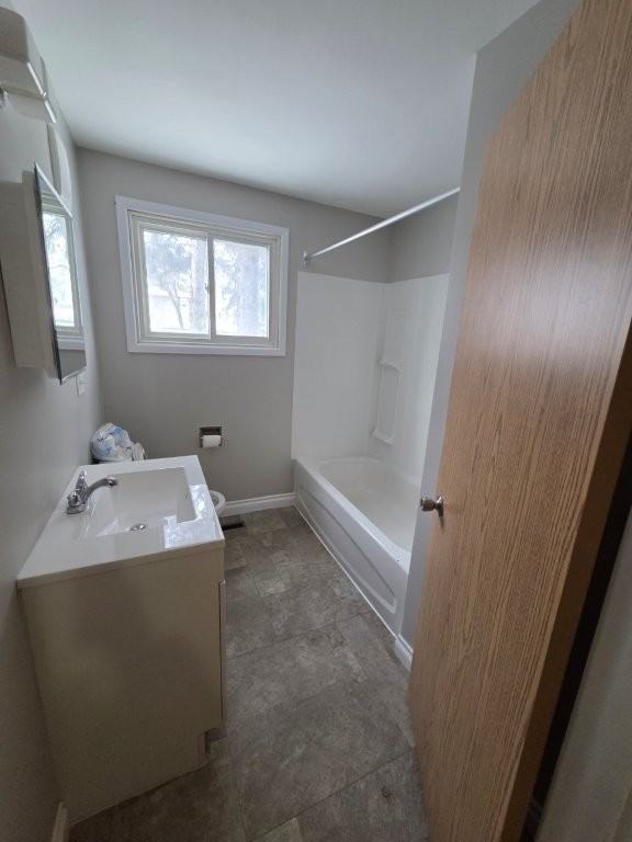 122 Clyde Rd - Photo 4 of 11