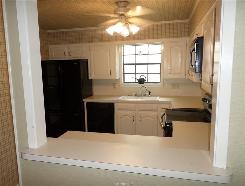 8126 Butler Ridge Dr - Photo 6 of 16