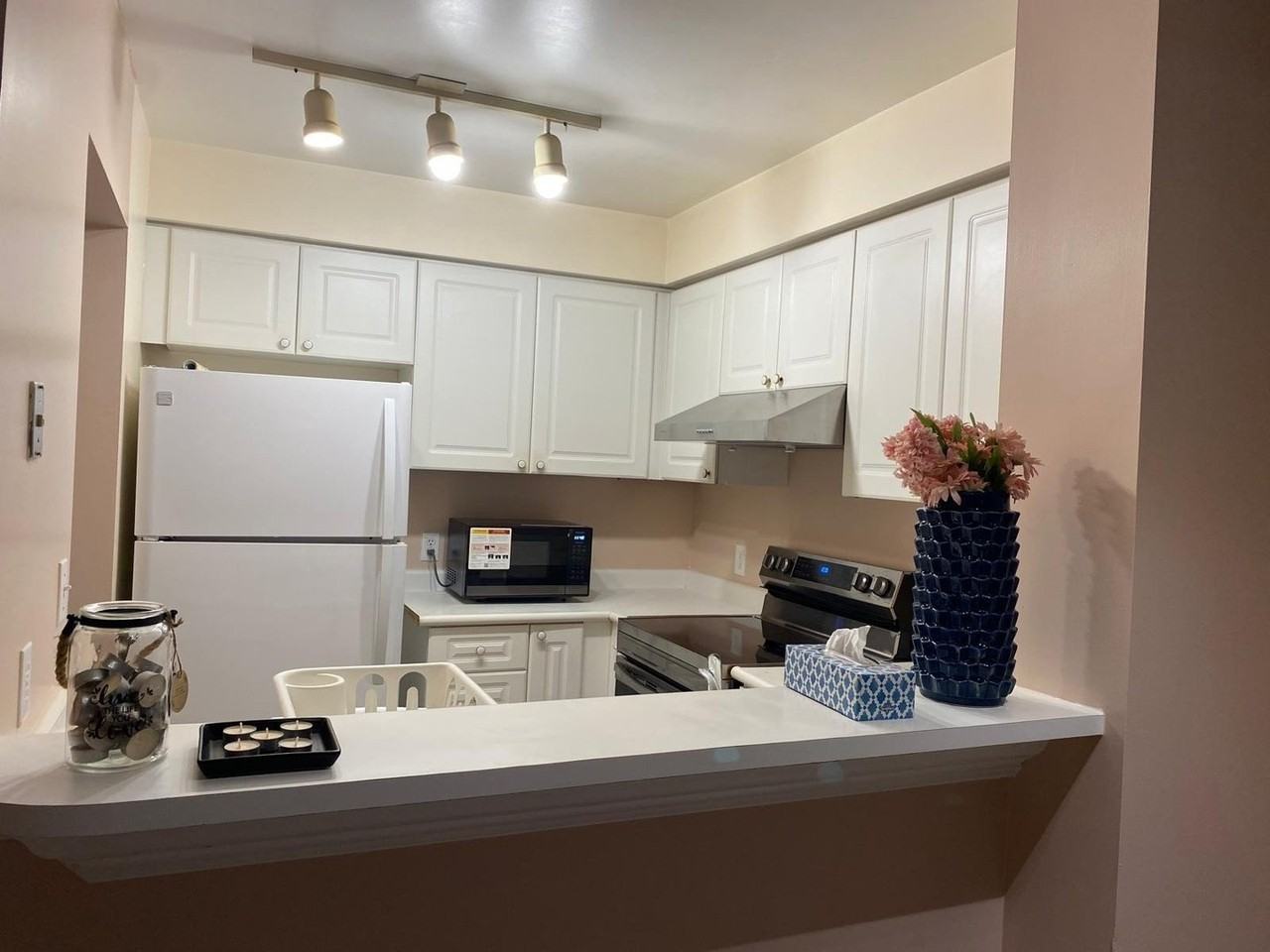 1 Lee Centre Dr - Photo 3 of 7