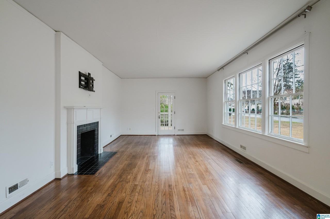 312 E Linwood Dr - Photo 6 of 50