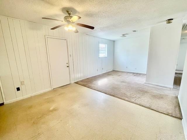 9115 Ricky Ln - Photo 4 of 12