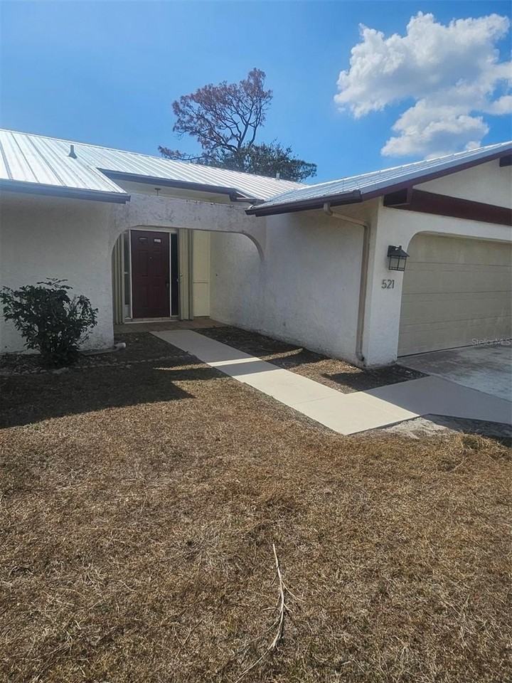 521 Meridan Ave - Photo 2 of 37