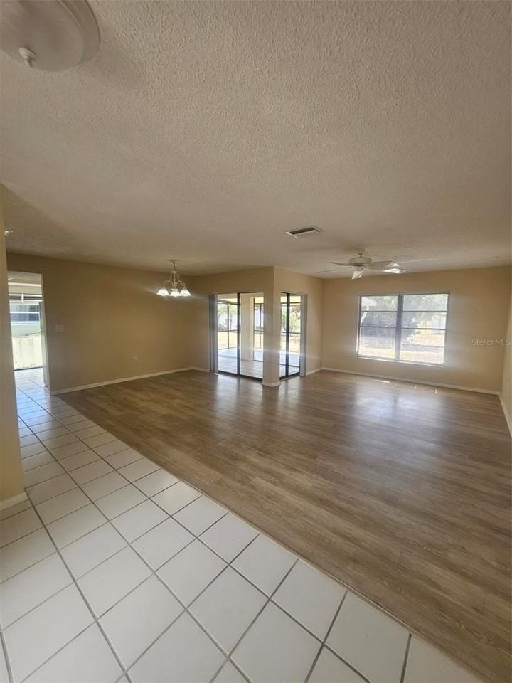 521 Meridan Ave - Photo 4 of 37