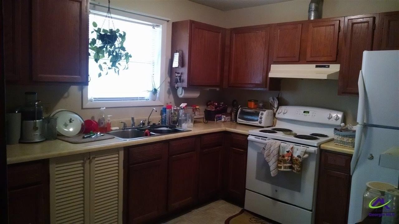 207 Hickory Gln - Photo 5 of 23