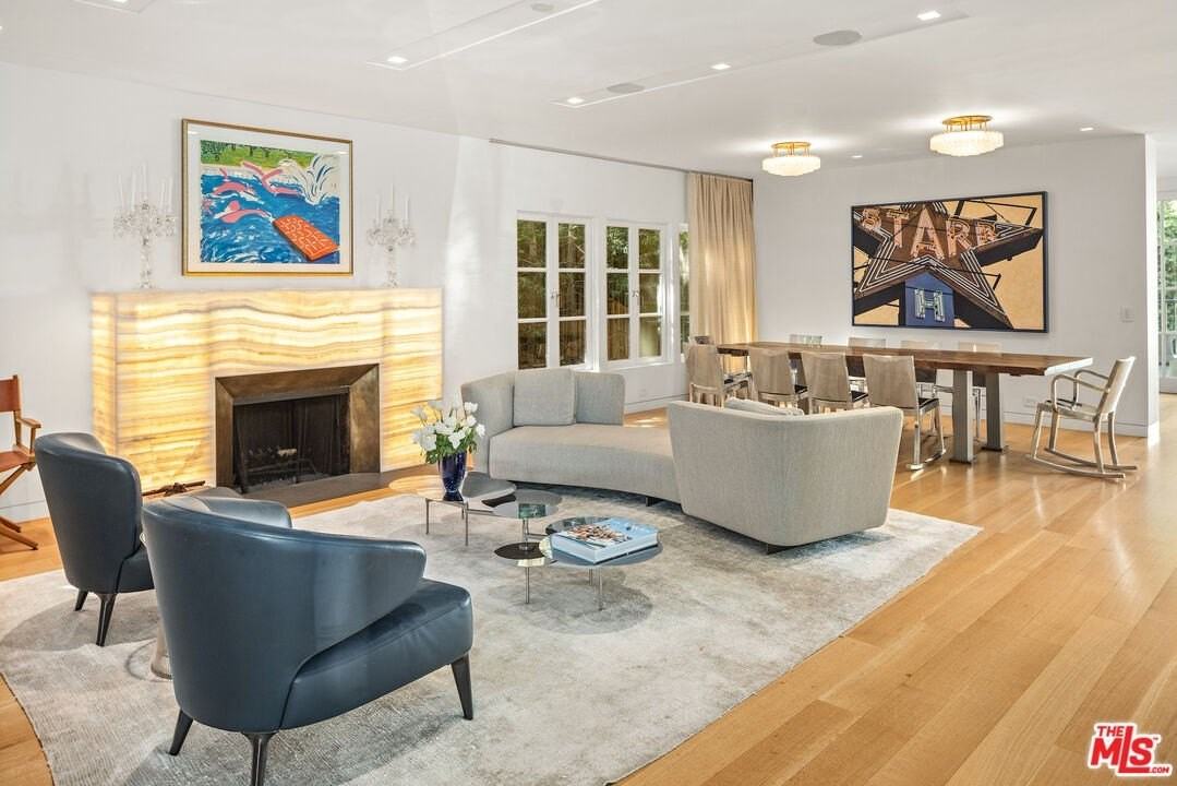 165 Mabery Rd - Photo 4 of 36