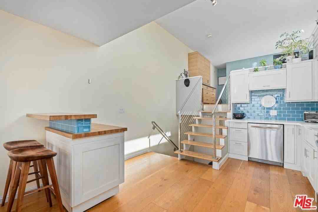 7 Fleet St Apt 201 #201 - Photo 5 of 16
