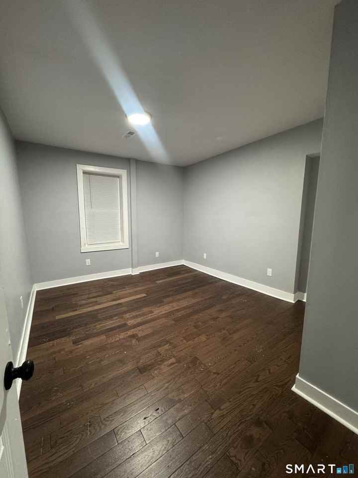 148 Rosette St Unit 1b #1B - Photo 6 of 8