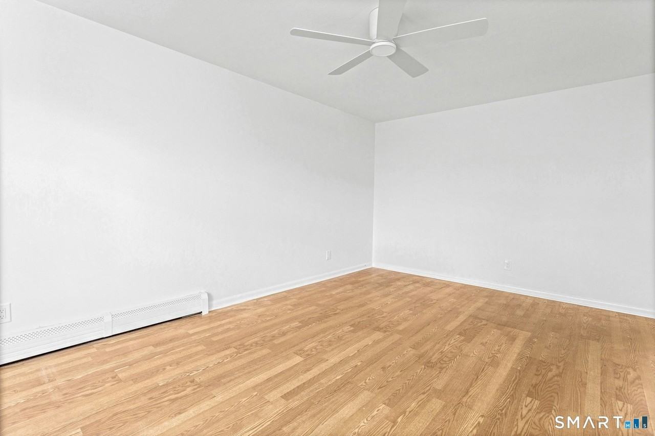 2090 Madison Ave - Photo 4 of 18