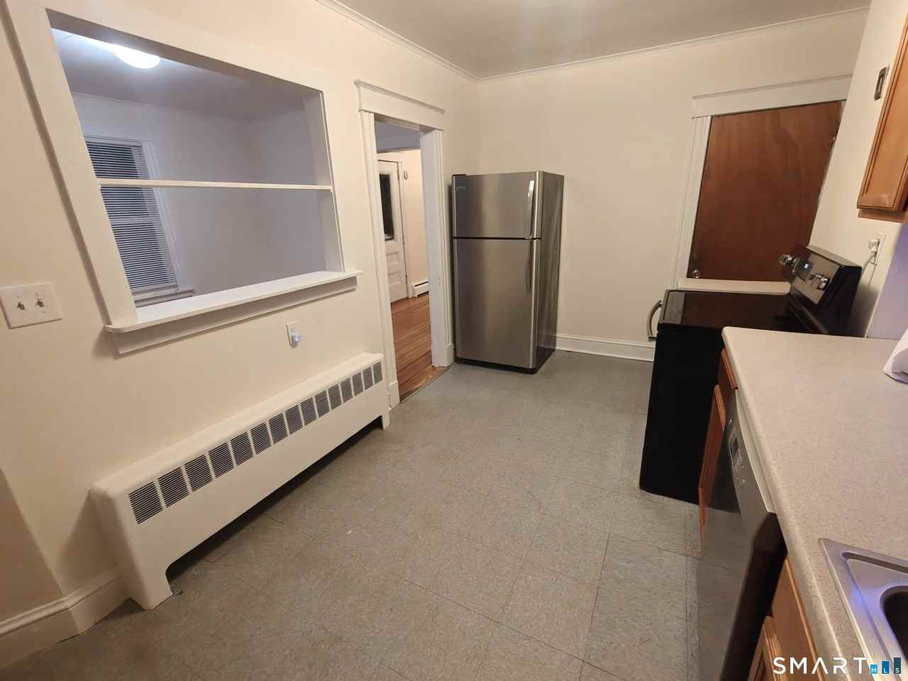 387 Plainville Ave - Photo 5 of 23