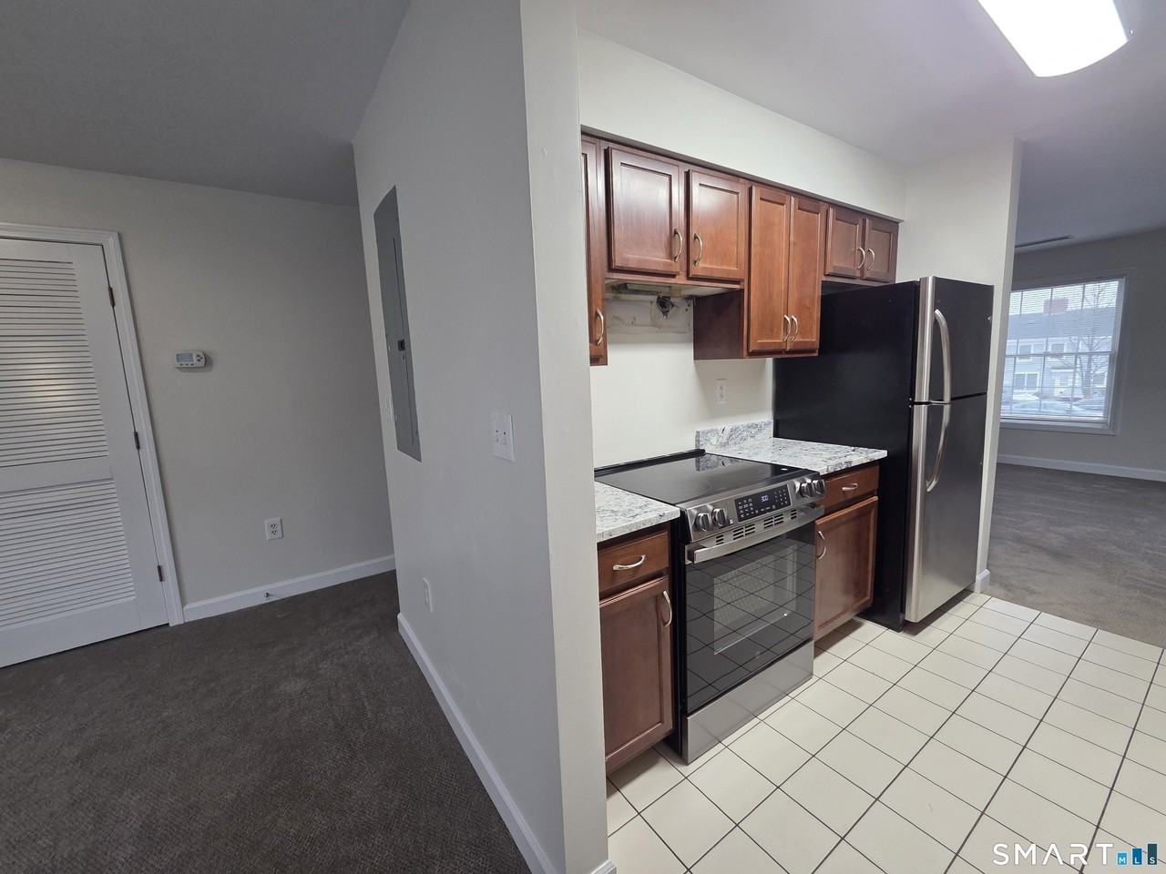 31 Fairgate Dr - Photo 5 of 17