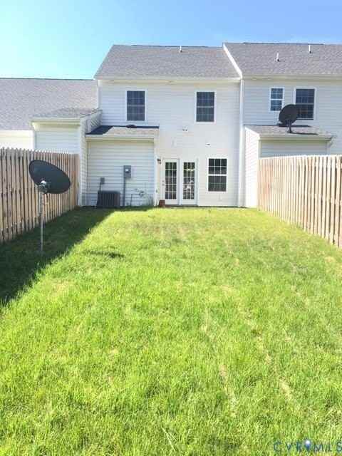 2076 Forest Cir - Photo 2 of 23