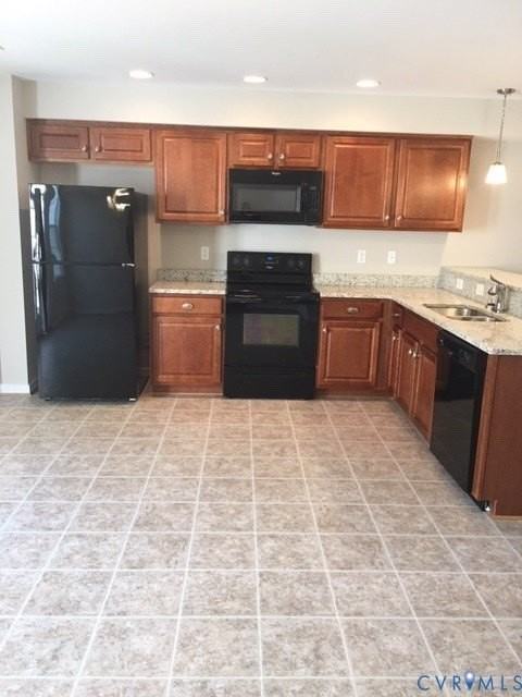 2076 Forest Cir - Photo 5 of 23