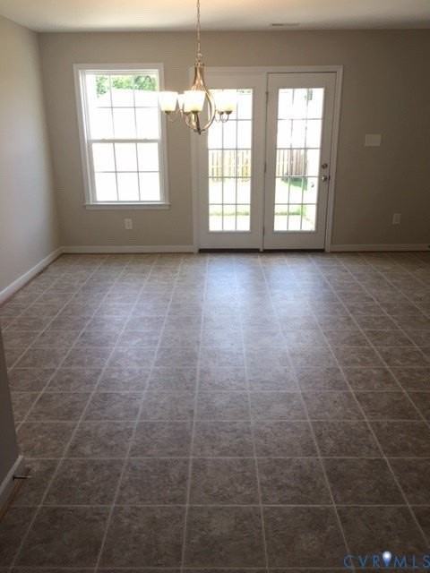 2076 Forest Cir - Photo 6 of 23