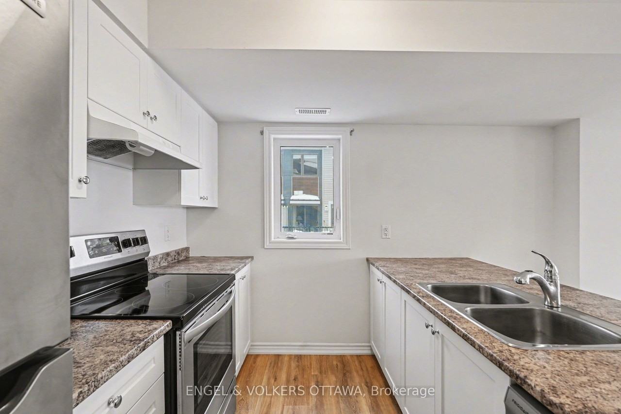 2276 Watercolours Way - Photo 4 of 12