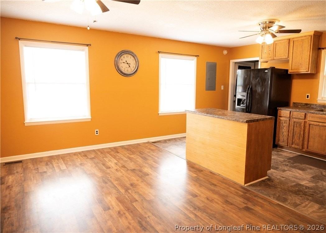 2809 Needle Ln - Photo 2 of 13