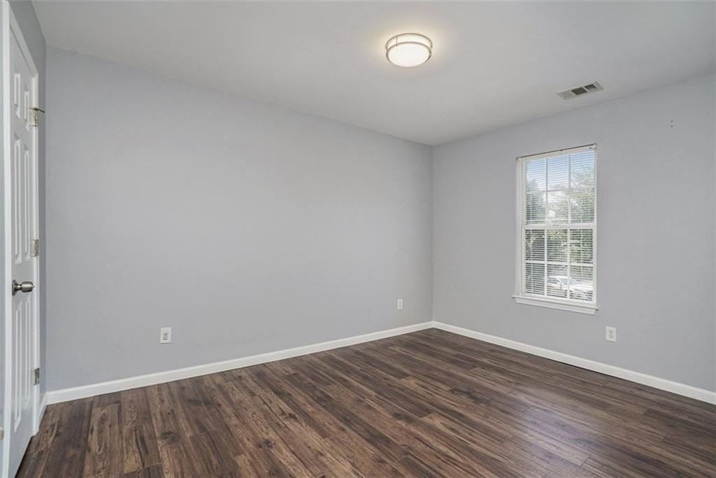 5060 Meadow Overlook - Photo 7 of 13