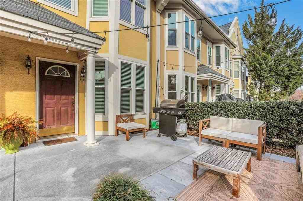 375 Highland Ave Ne Unit 505 #505 - Photo 2 of 38