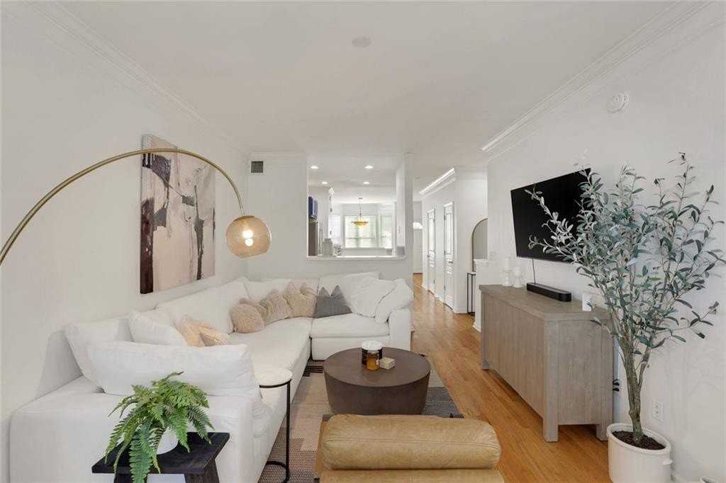 375 Highland Ave Ne Unit 505 #505 - Photo 6 of 38