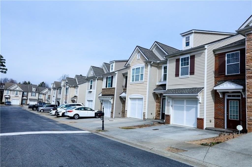 1939 Durwood Ln - Photo 2 of 46