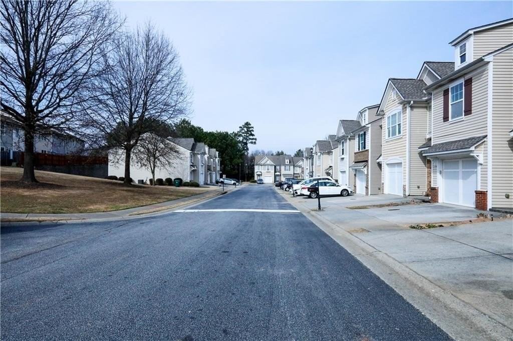 1939 Durwood Ln - Photo 3 of 46