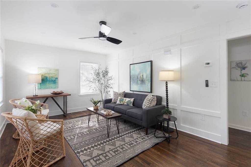 2359 Polar Rock Ave Sw - Photo 5 of 23