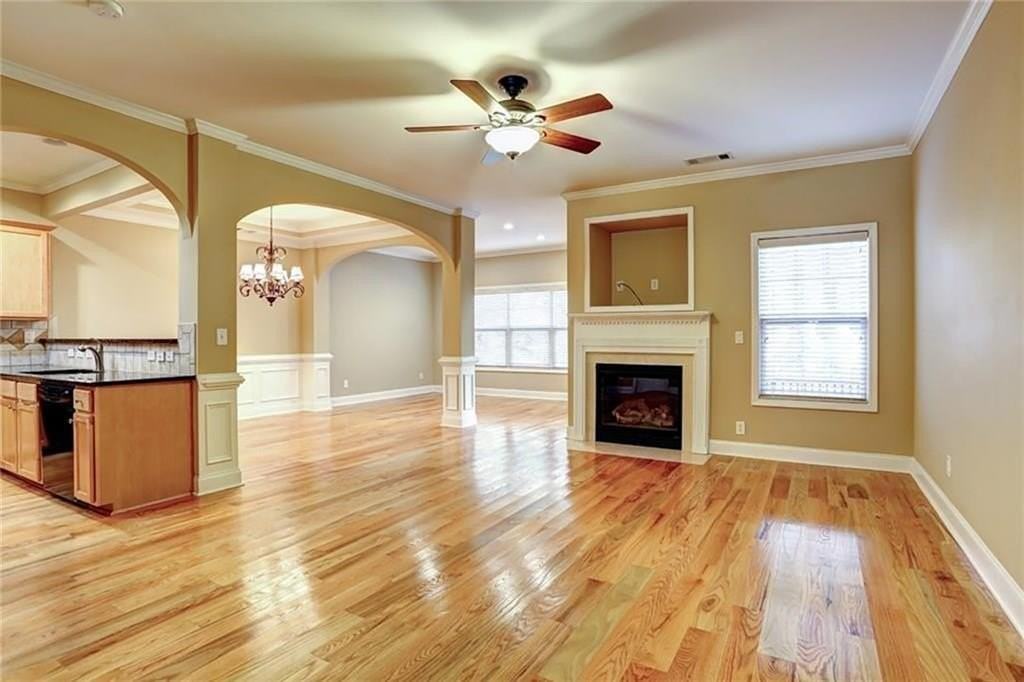 11220 Snowy Owl Ln - Photo 4 of 36