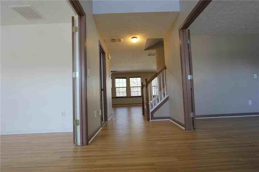 838 Roxholly Ln - Photo 2 of 50