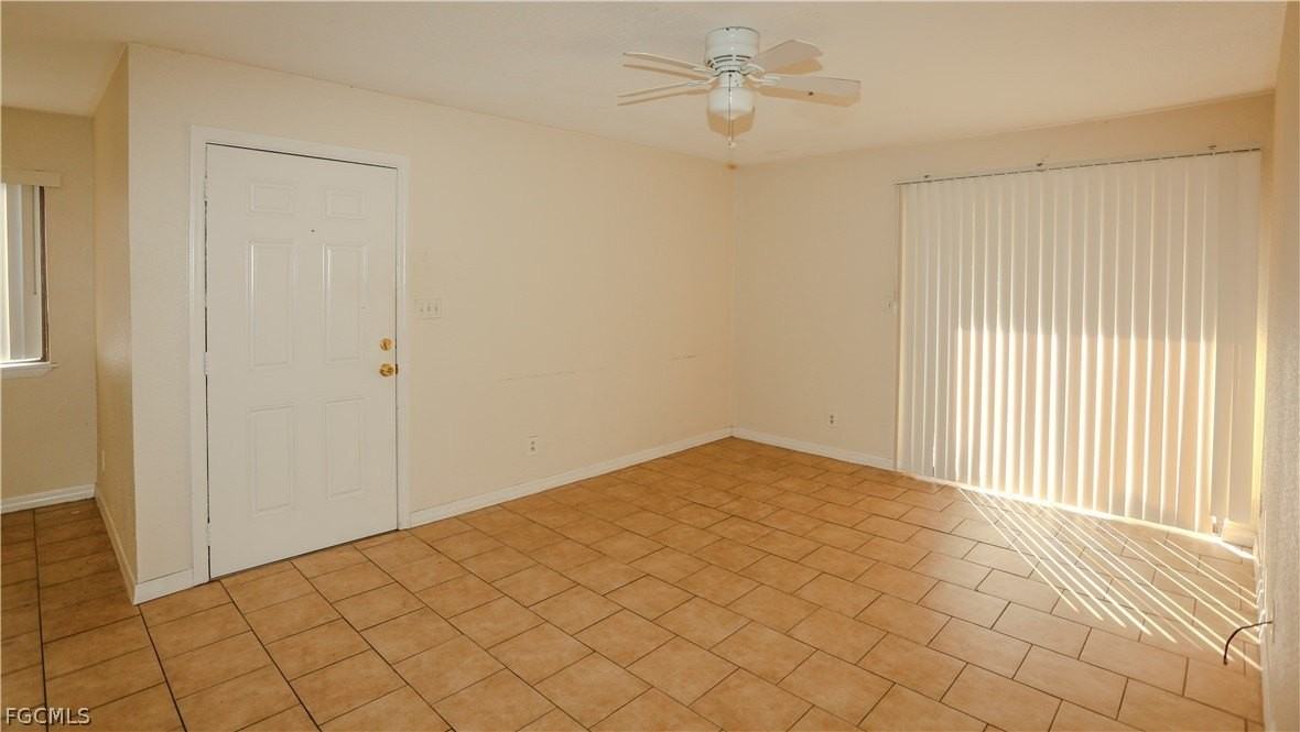 2835 Winkler Ave #216 - Photo 4 of 13