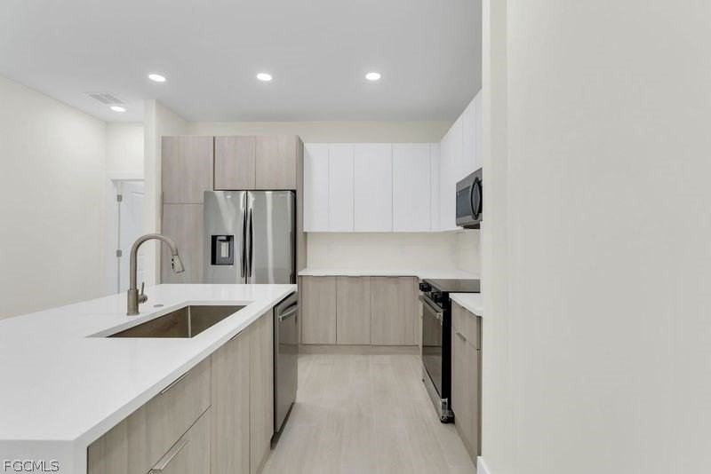 1831 Embers Pkwy W - Photo 5 of 20