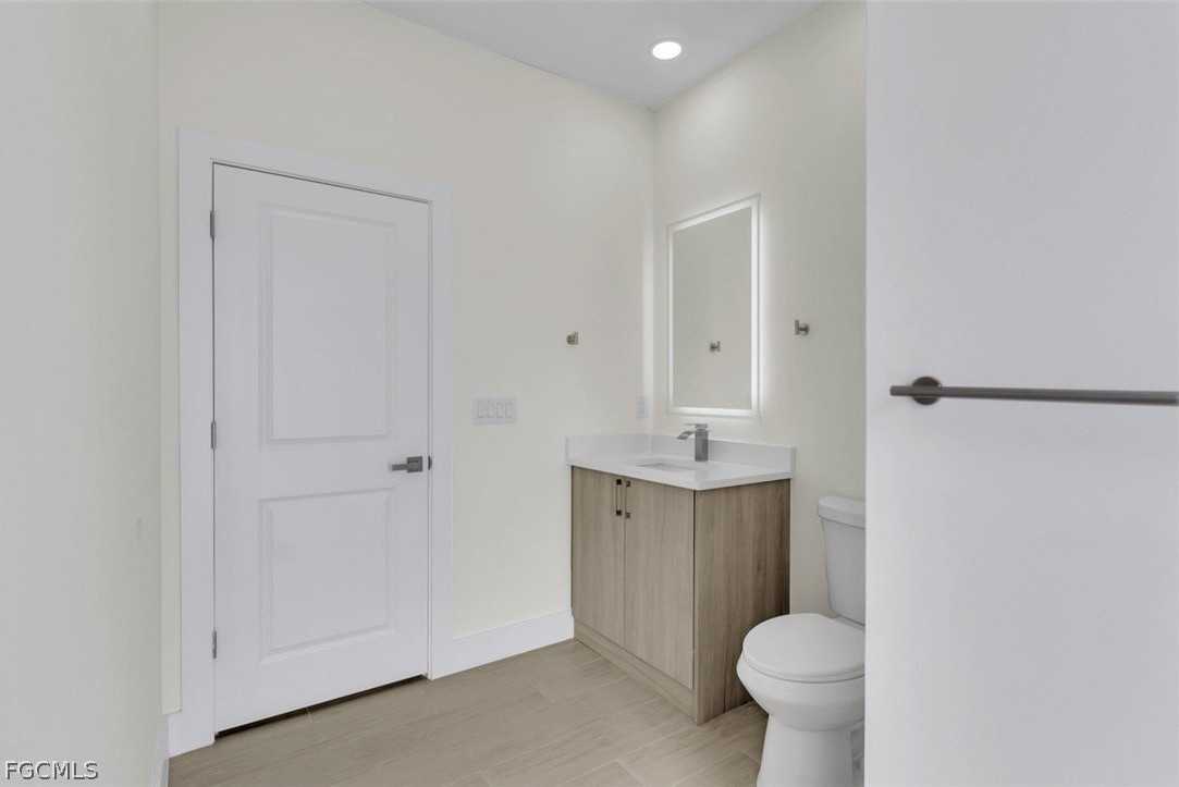 1831 Embers Pkwy W - Photo 6 of 20