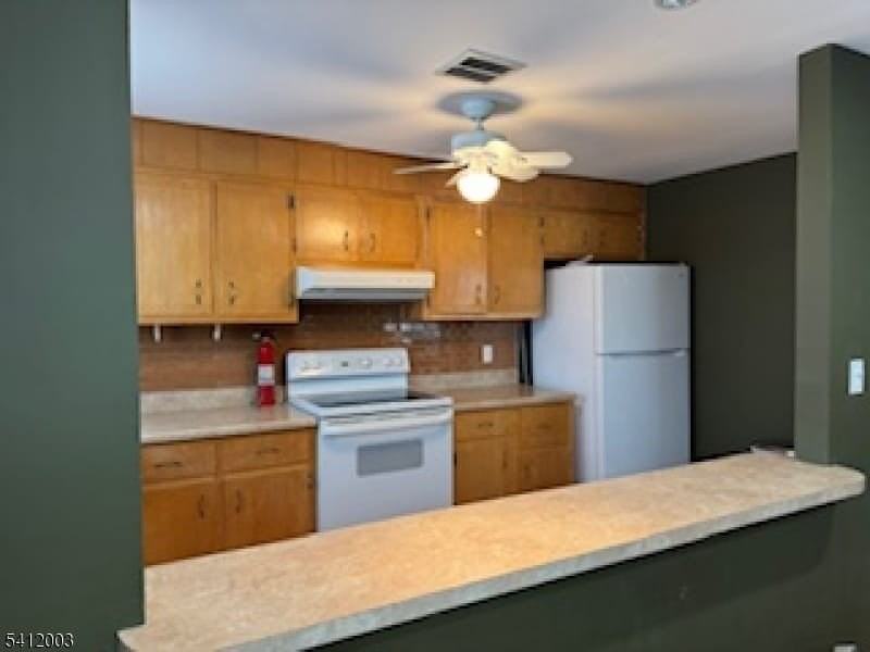 510 Helfin St - Photo 3 of 10