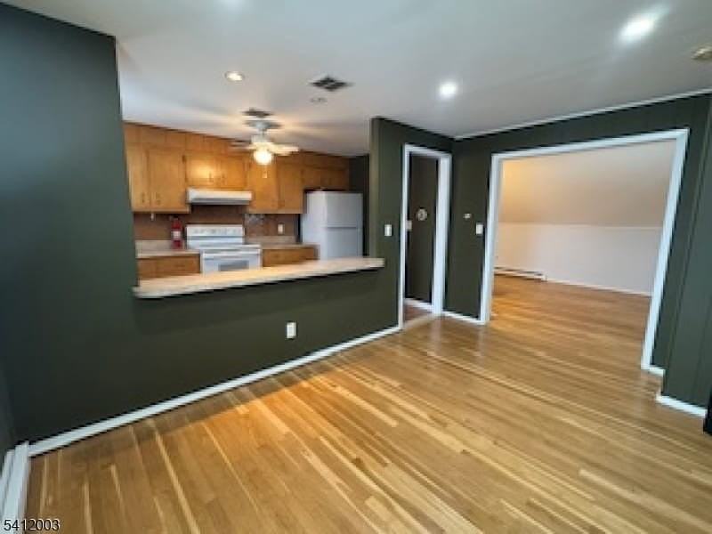 510 Helfin St - Photo 5 of 10