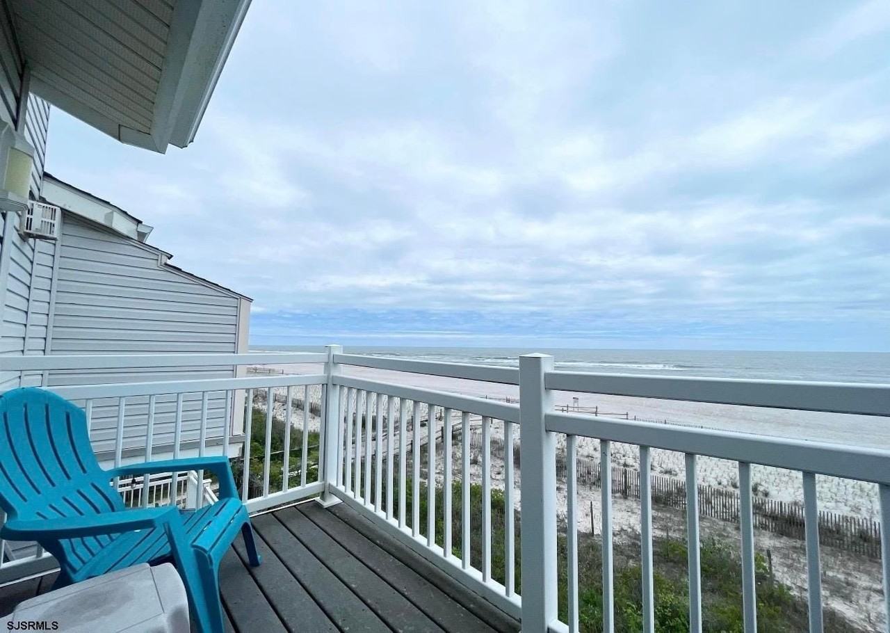 512 E Brigantine Ave #2