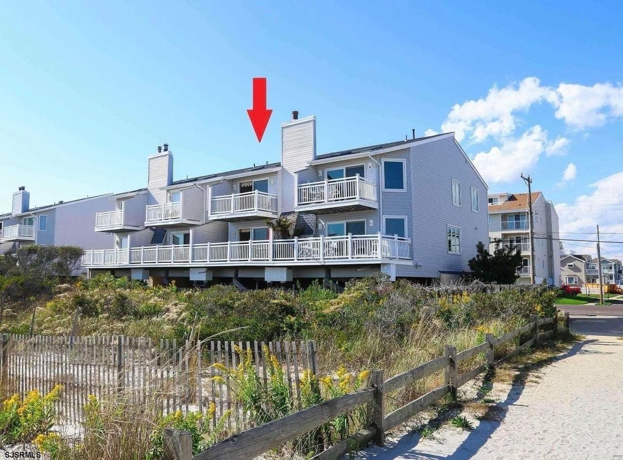 512 E Brigantine Ave #2 - Photo 2 of 31