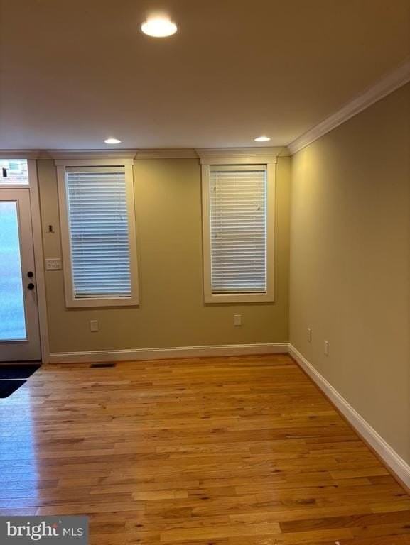 1130 Watkins St - Photo 2 of 20