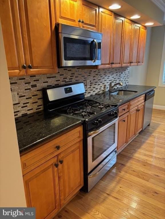 1130 Watkins St - Photo 5 of 20