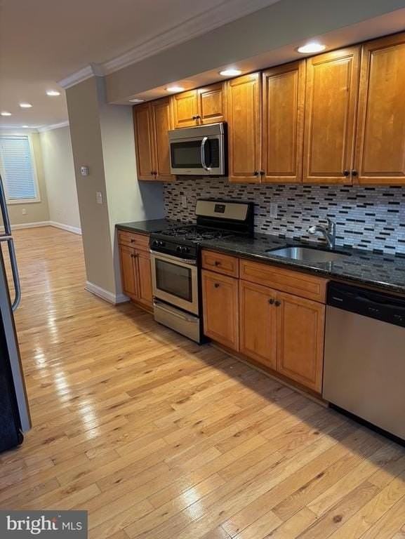 1130 Watkins St - Photo 6 of 20