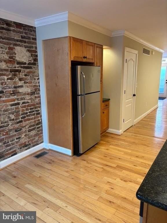 1130 Watkins St - Photo 7 of 20