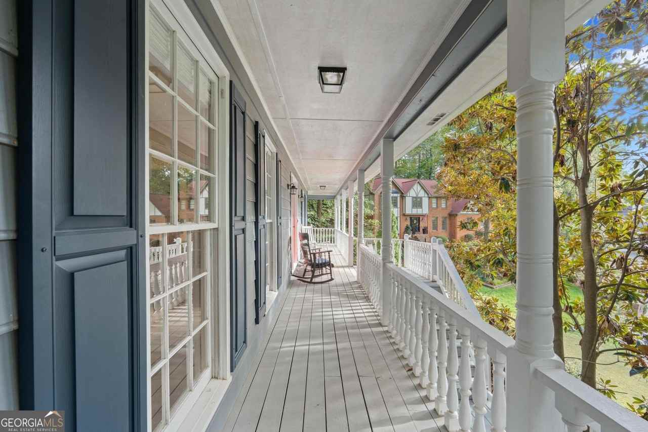 4719 Brownstone Dr - Photo 7 of 50