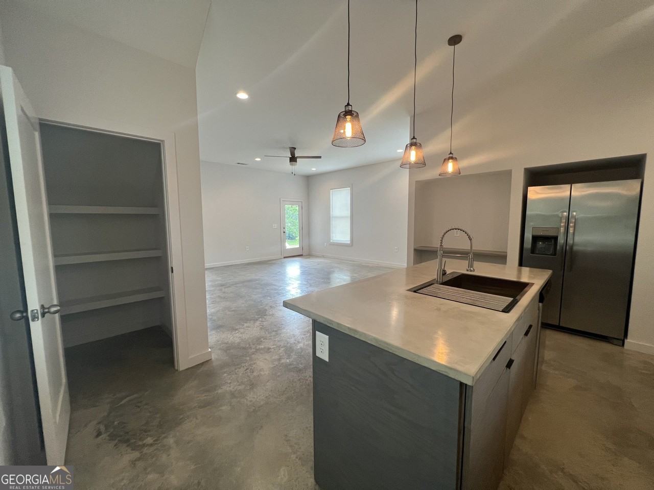 217 North Ave - Photo 2 of 9