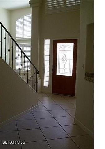 1627 Quinta Del Sol - Photo 3 of 15