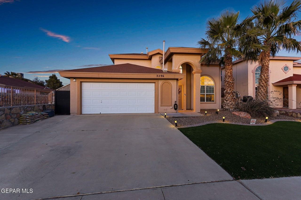 3296 Garden Point Dr - Photo 2 of 36